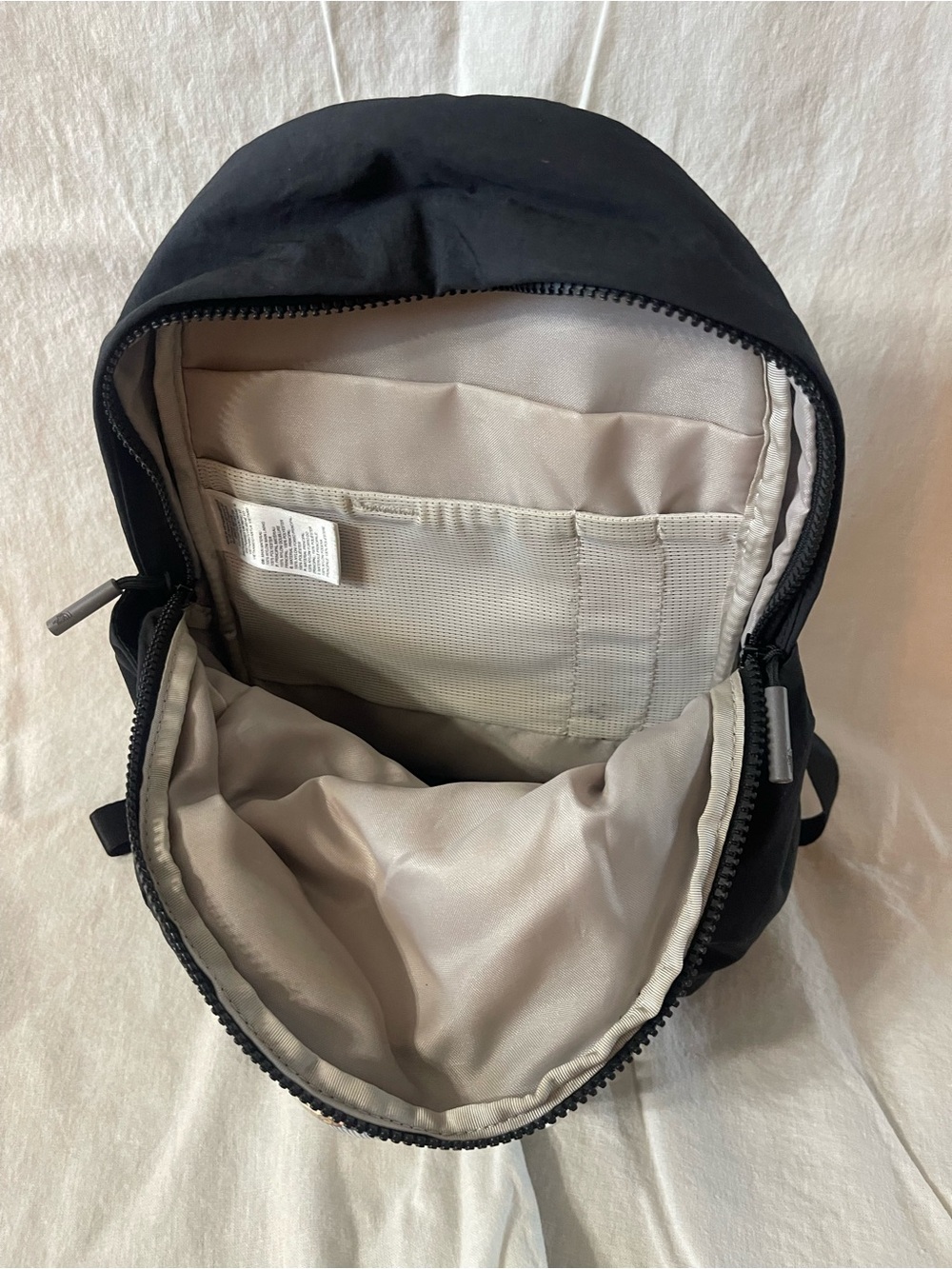 The North Face Black Compact Backpack - Picture 4 of 5